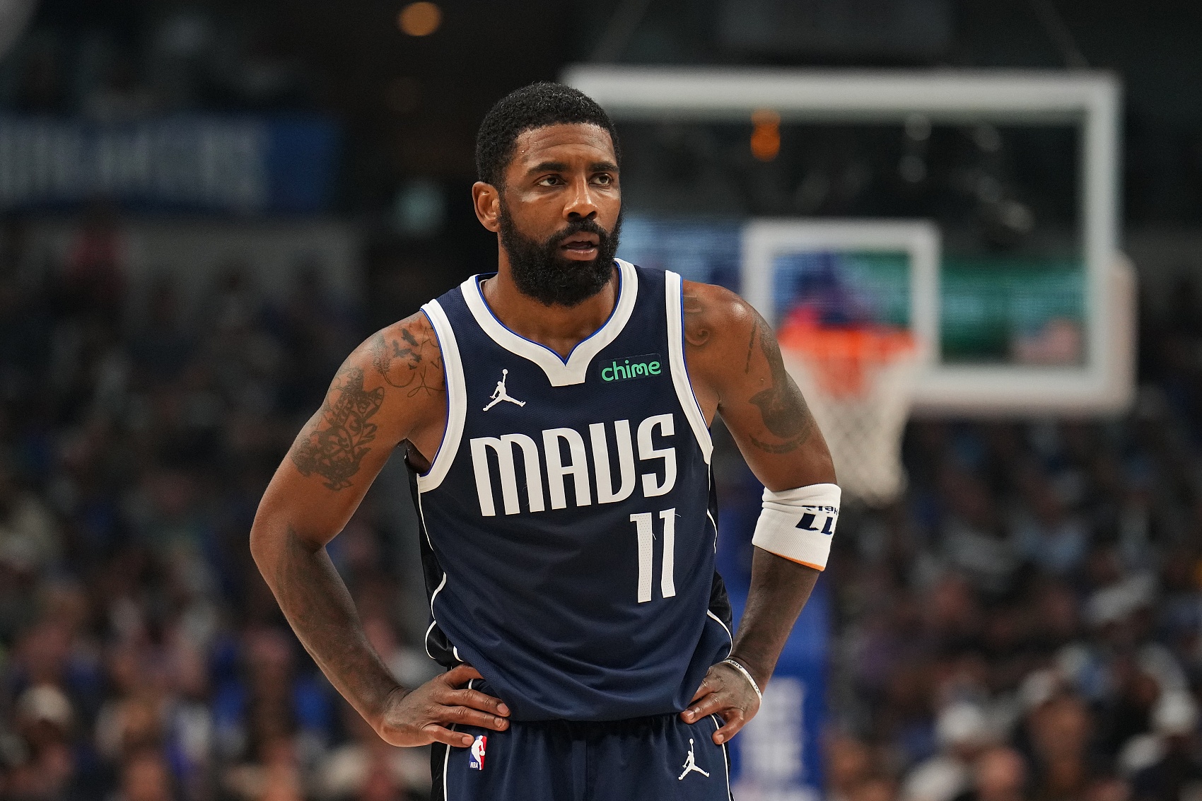 在紧张激烈 在紧张激烈