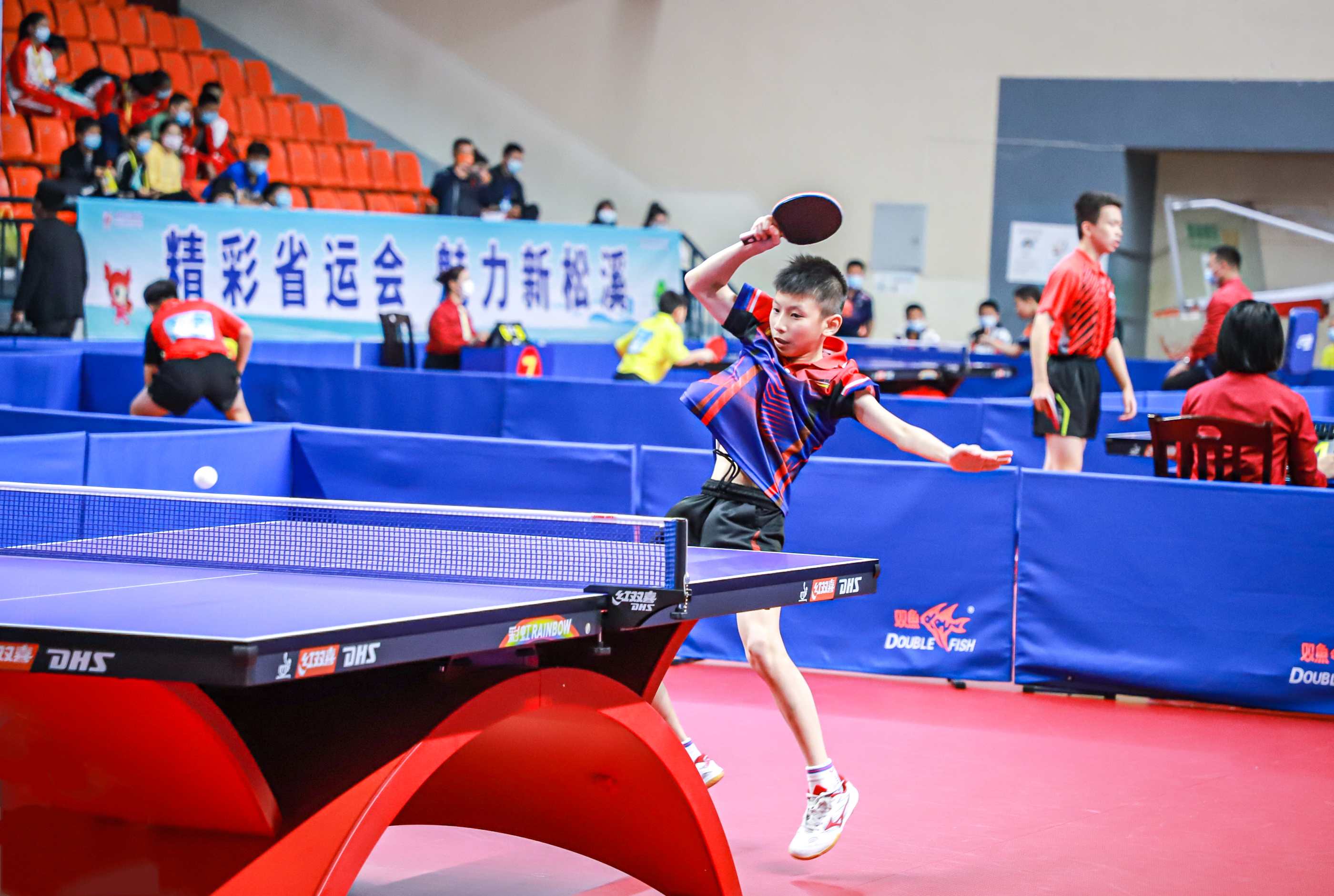 冠军赛的整 冠军赛的整